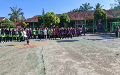 MTsN 2 Mukomuko Resmi Buka Kegiatan Class Meeting Semester Genap Tahun Pelajaran 2024 / 2025