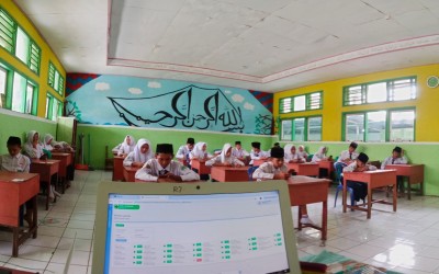Pelaksanaan Ujian Akhir Semester Genap Berbasis Android MTsN 2 Mukomuko Tahun Pelajaran 2024/2025 Berjalan Lancar