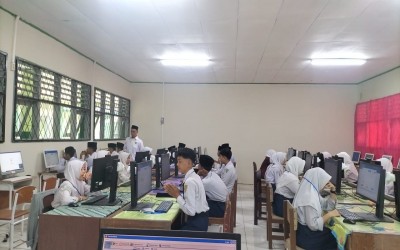 Pastikan Kesiapan Peserta dan Sistem, MTsN 2 Mukomuko Laksanakan Gladi Bersih TKA Tahun 2026